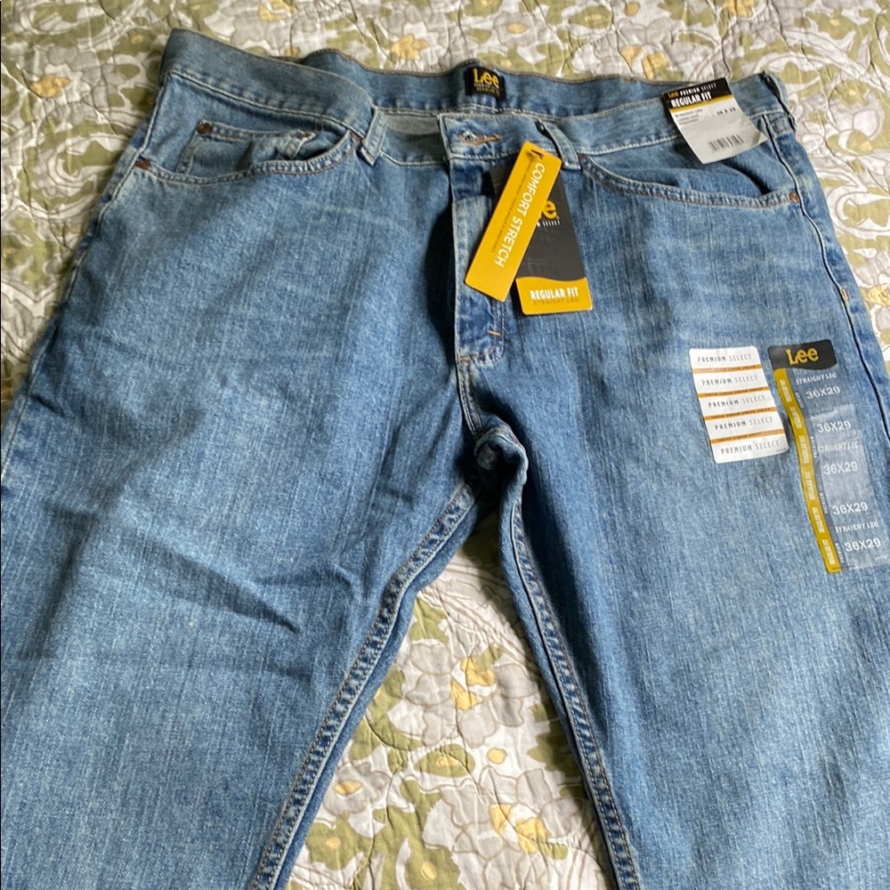 Lee Blue Relaxed Fit Denim Jeans with Classic Stitching